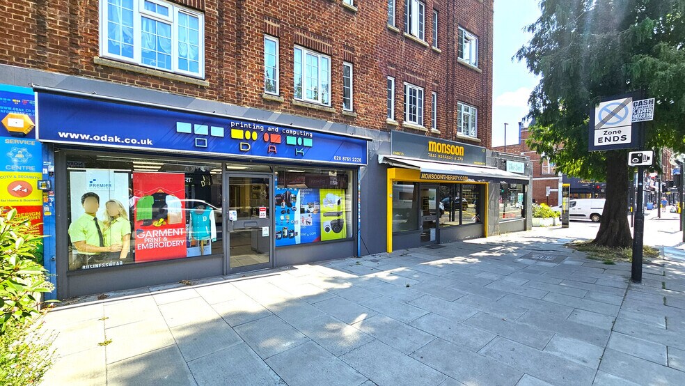 457 Norwood Rd, Londres à louer - Photo de l’immeuble – Image 2 sur 3