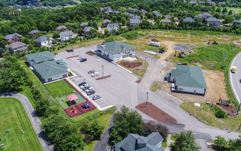 619 Warrendale Rd, Gibsonia, PA à louer - Aérien – Image 3 sur 3