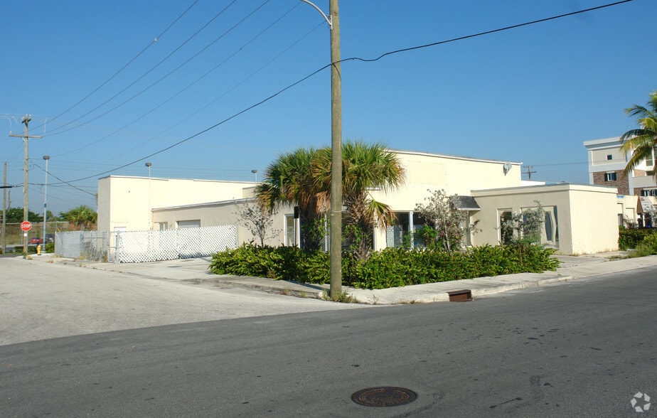 29 S H St, Lake Worth, FL à louer - Photo principale – Image 1 sur 3