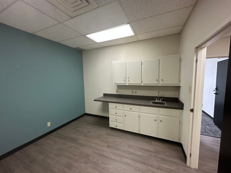 4201 Camp Bowie Blvd, Fort Worth, TX à louer - Photo de l’immeuble – Image 3 sur 18