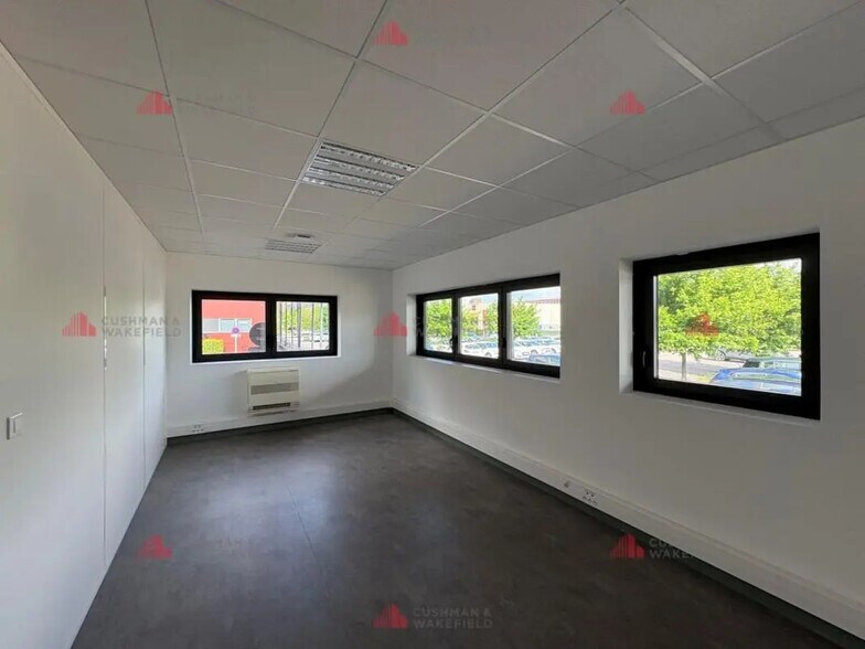 Bureau dans Chalon-sur-Saône à louer - Photo intérieure – Image 3 sur 4