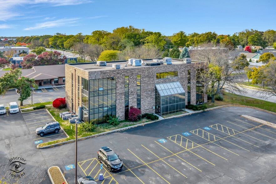 935 W 175th St, Homewood, IL à vendre - Photo principale – Image 1 sur 7