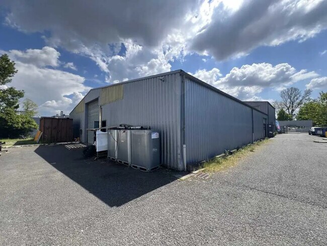 Plus de détails pour Industriel/Logistique à vendre