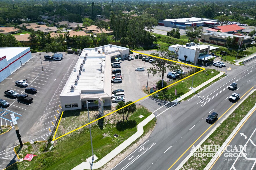 7119 S Tamiami Trl, Sarasota, FL à vendre - Aérien – Image 2 sur 6
