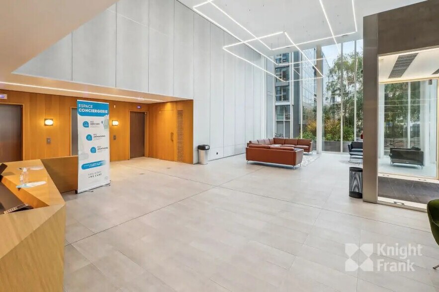 12 Avenue André Malraux, Levallois-Perret à louer - Hall d’entrée – Image 2 sur 9