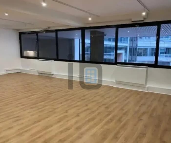 Bureau dans Paris à vendre - Photo de l’immeuble – Image 1 sur 2