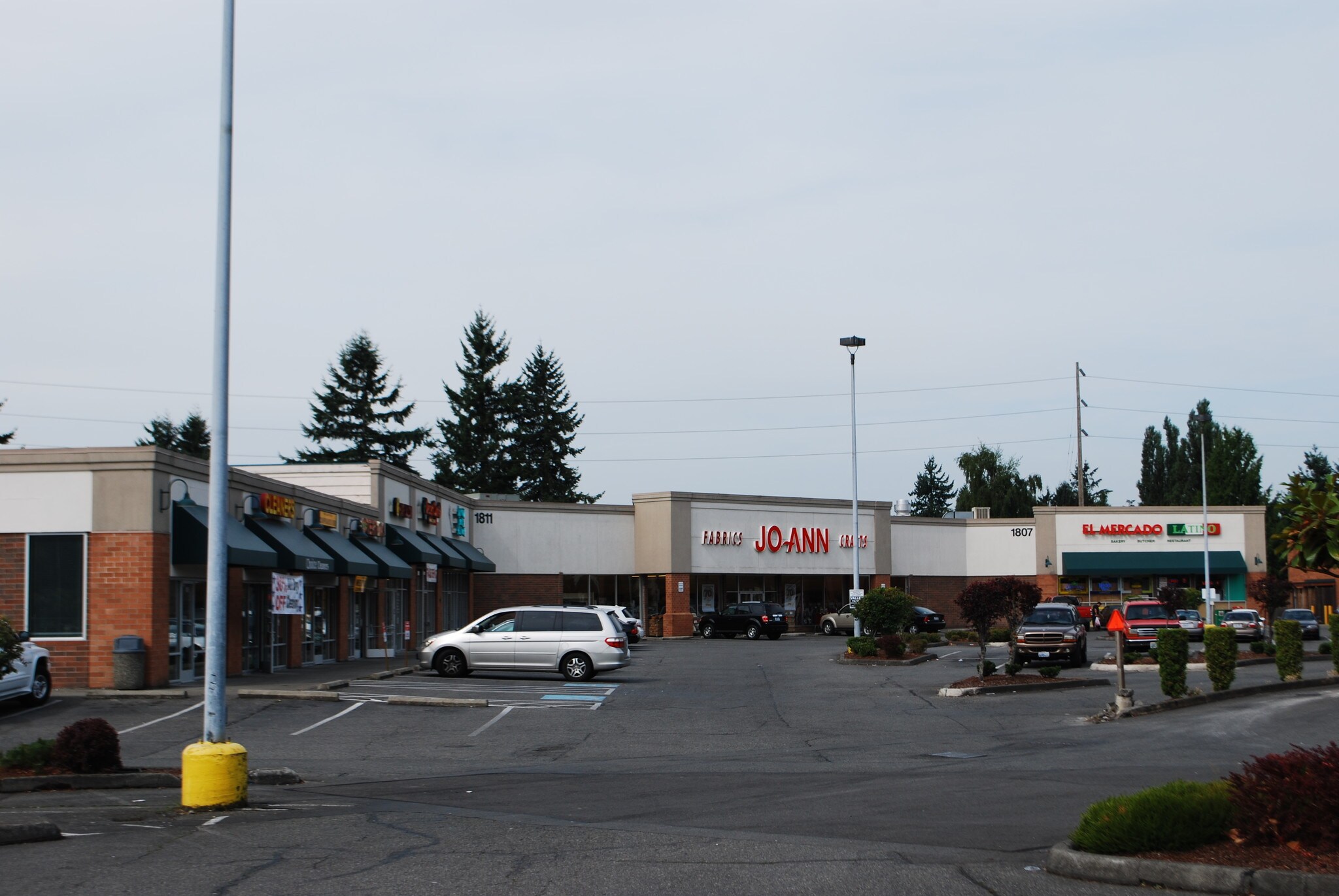 1801-1811 Howard Rd, Auburn, WA à louer Photo de l’immeuble– Image 1 sur 2