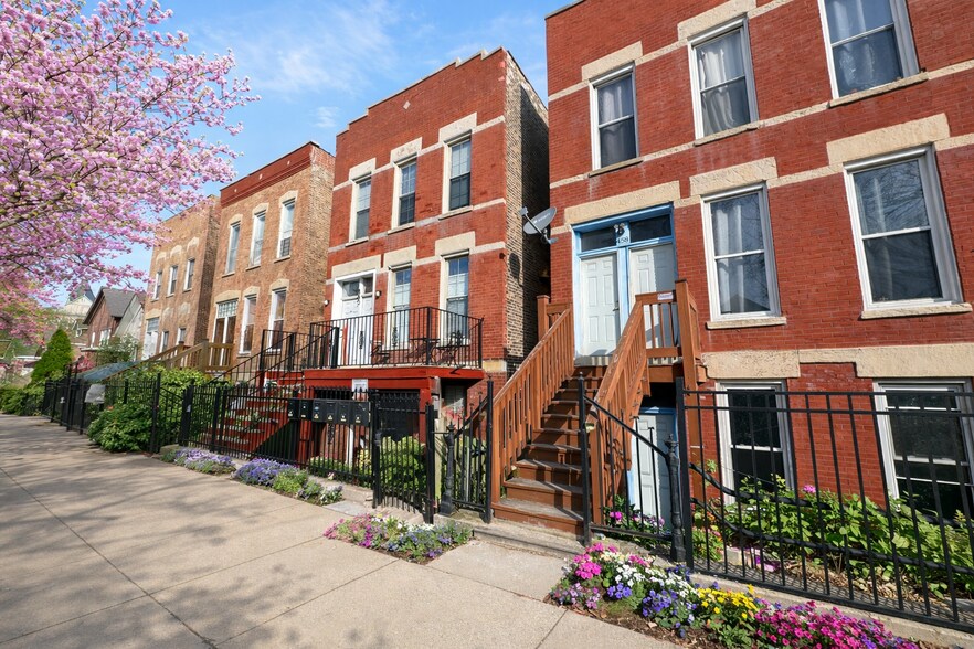 460 W 28th Pl, Chicago, IL à vendre - Photo de l’immeuble – Image 2 sur 7