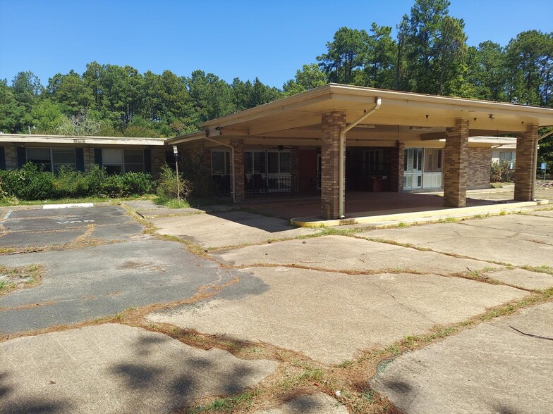 8422 Kurthwood Rd, Leesville, LA à vendre - Photo de l’immeuble – Image 2 sur 14