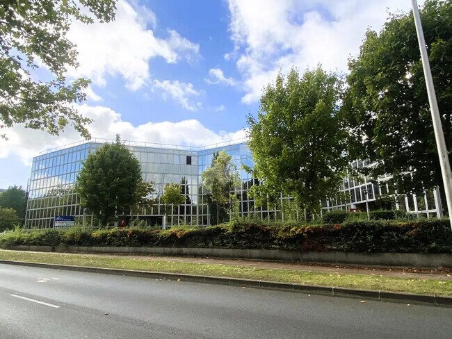 Plus de détails pour Bureau à louer