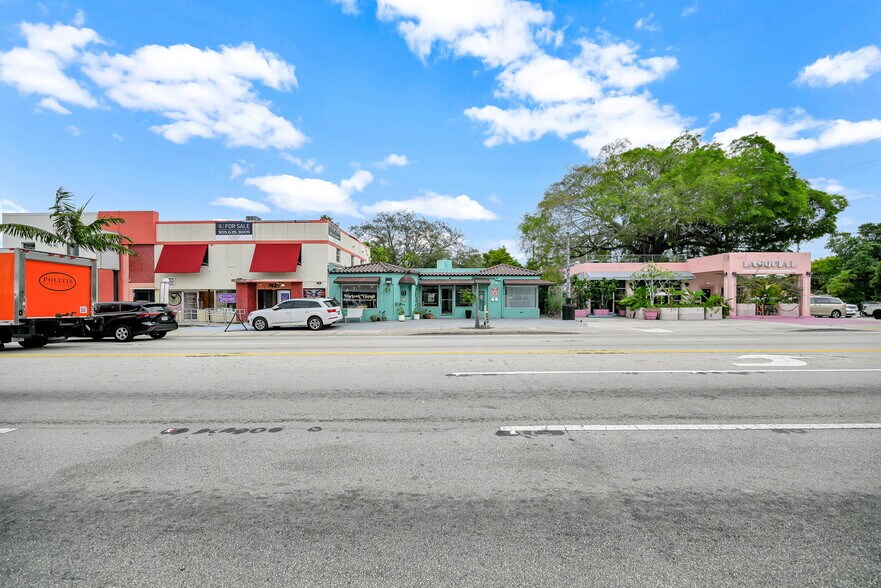 7613-7617 Biscayne Blvd, Miami, FL à louer - Photo de l’immeuble – Image 2 sur 12