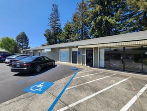 706 Trancas St, Napa, CA à louer Photo de l’immeuble– Image 1 sur 8