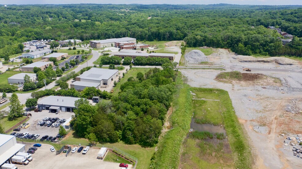 7505 Rogers Lane, Nolensville, TN à vendre - Photo de l’immeuble – Image 3 sur 17