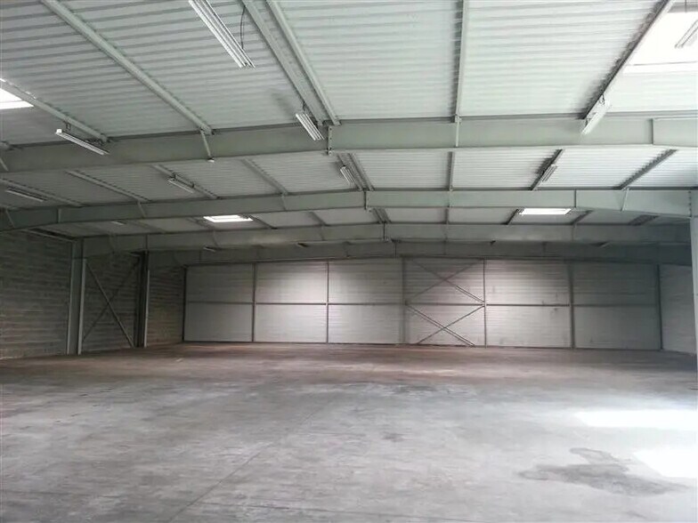 Industriel/Logistique dans Thouaré-sur-Loire à louer - Photo de l’immeuble – Image 2 sur 3