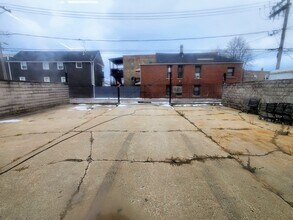 3540-3542 S Halsted St, Chicago, IL à louer Photo intérieure– Image 2 sur 3