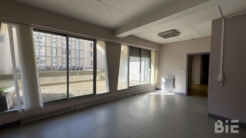 16 Avenue Victor Hugo, Tulle à vendre - Photo intérieure – Image 2 sur 12