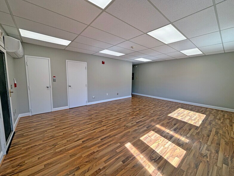 55 Constitution Ave, Portsmouth, NH à vendre - Photo de l’immeuble – Image 3 sur 4