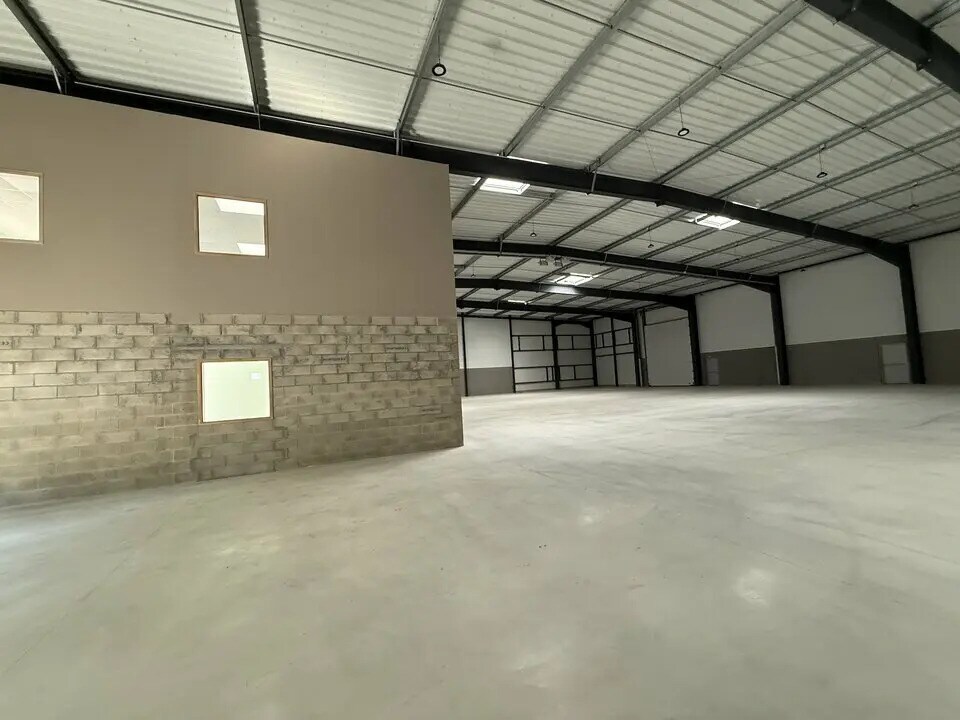 Local d’activités dans Beauvais à louer Photo intérieure– Image 1 sur 6