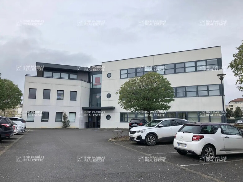 Bureau dans Metz à louer - Photo de l’immeuble – Image 3 sur 13