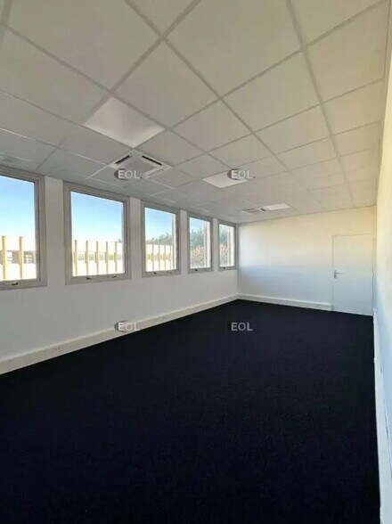 Local d’activités dans Bonneuil-sur-Marne à louer - Photo intérieure – Image 3 sur 7