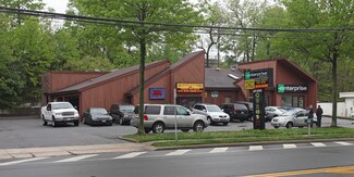 Plus de détails pour 324 E Main St, Smithtown, NY - Local commercial à vendre