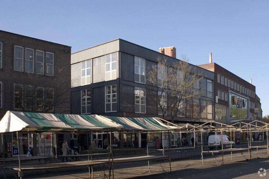 High St, Newcastle Under Lyme à louer - Photo de l’immeuble – Image 2 sur 5