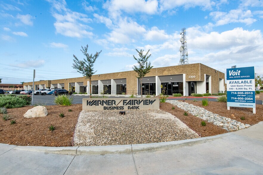 2223-2320 S Fairview St, Santa Ana, CA à louer - Photo de l’immeuble – Image 1 sur 10