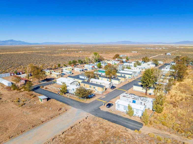 740-990 Arroyo Dr, Herlong, CA à vendre - Photo de l’immeuble – Image 2 sur 18