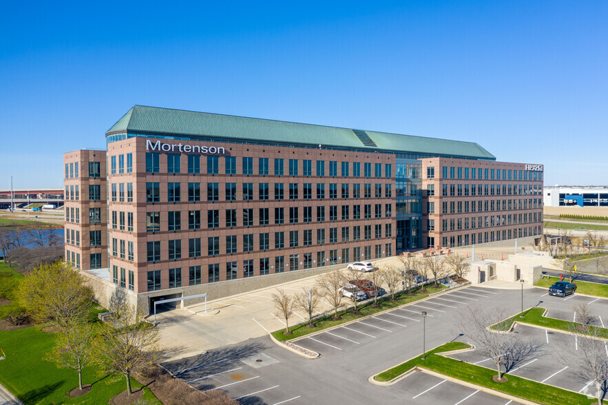 300 Park Blvd, Itasca, IL à louer - Photo de l’immeuble – Image 1 sur 17