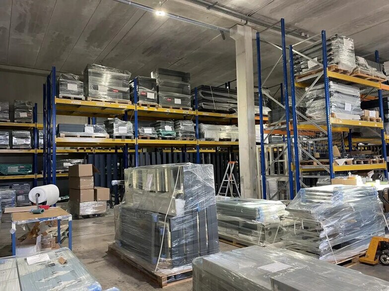 Local d’activités dans Vendargues à louer - Photo de l’immeuble – Image 2 sur 5