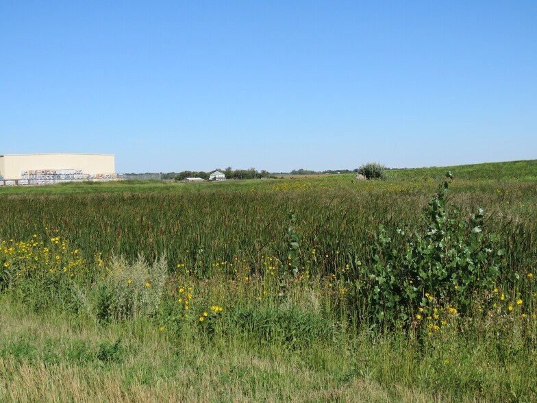 3001 27th St, Minot, ND à vendre - Aérien – Image 2 sur 5
