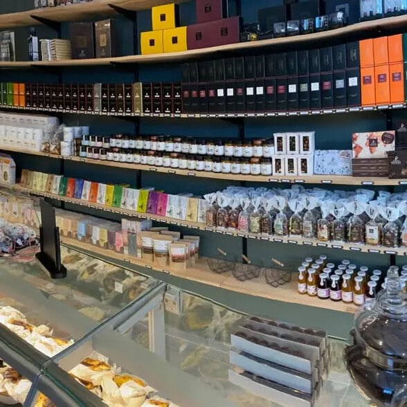 Local commercial dans Paris à louer - Photo de l’immeuble – Image 3 sur 4