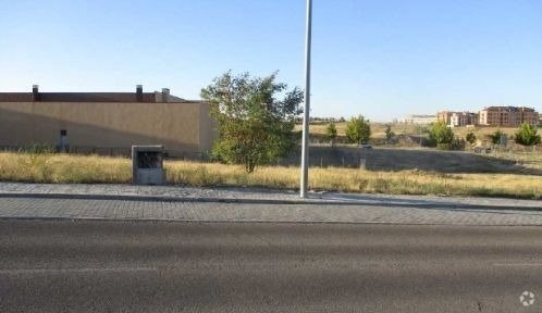 Terrain dans Navalcarnero, Madrid à vendre - Photo de l’immeuble – Image 3 sur 3