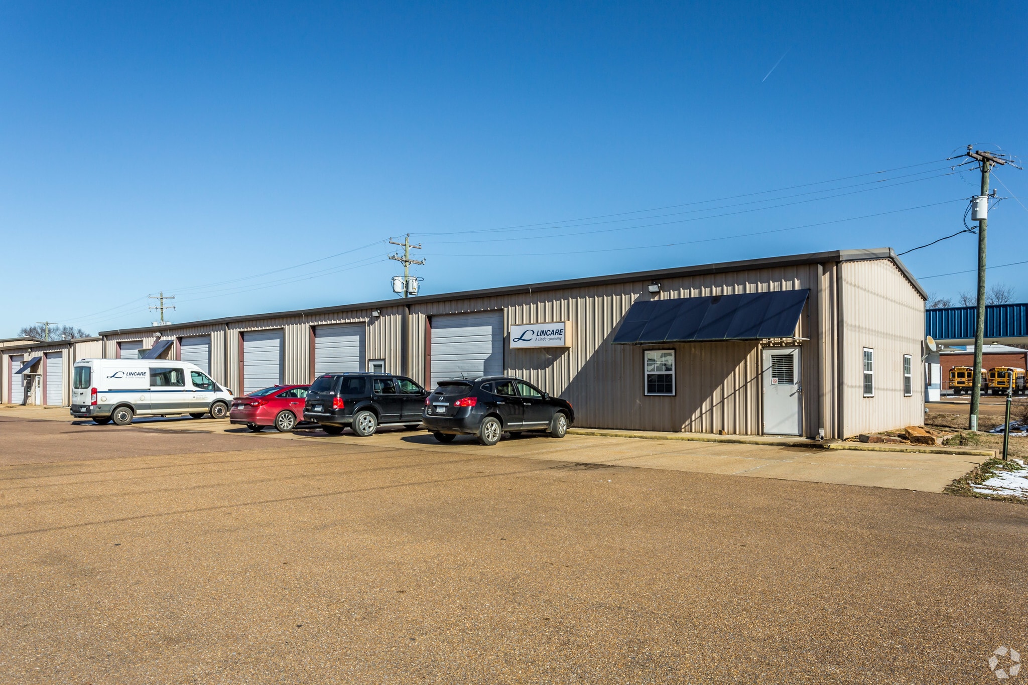 985 Eureka Rd, Batesville, MS à louer Photo principale– Image 1 sur 3