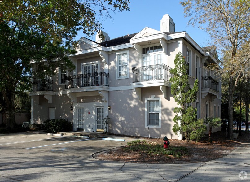 202 Lookout Pt, Maitland, FL à louer - Photo de l’immeuble – Image 2 sur 2