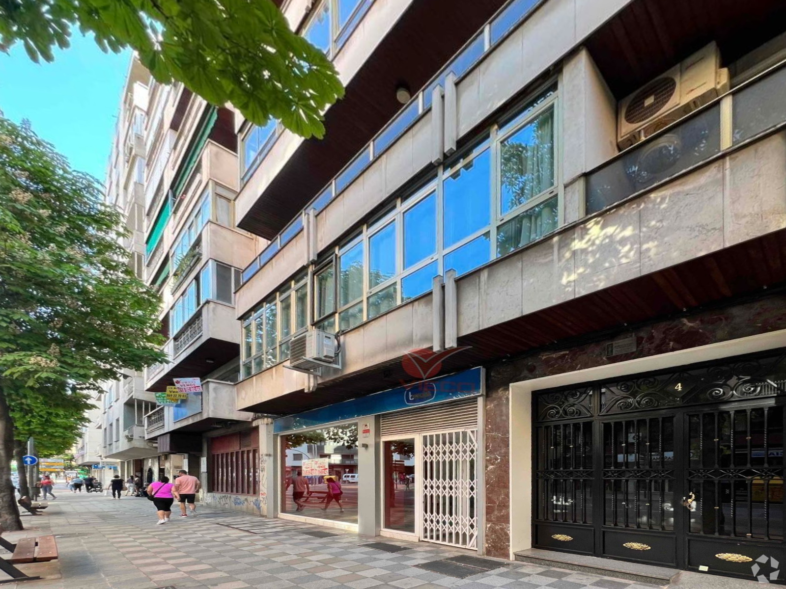 Immeuble residentiel dans Cuenca, Cuenca à vendre Photo intérieure– Image 1 sur 2