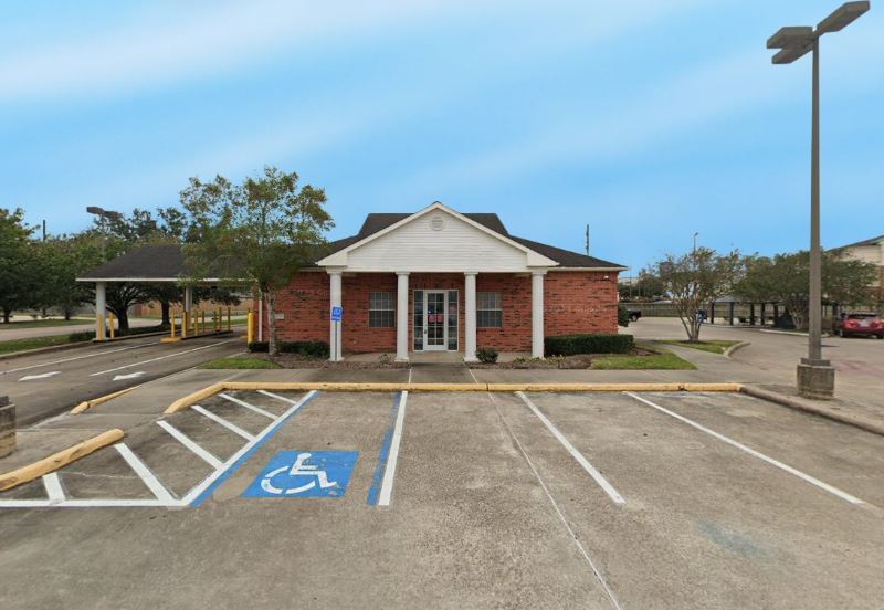 2624 Mchard Rd, Pearland, TX à louer - Photo de l’immeuble – Image 1 sur 3