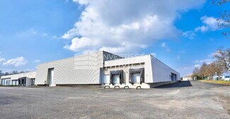 Plus de détails pour Bureau, Local d'activités à louer