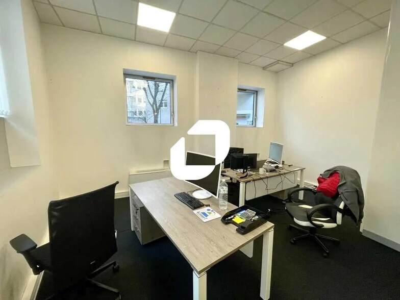 Bureau dans Lyon à louer - Photo de l’immeuble – Image 3 sur 7