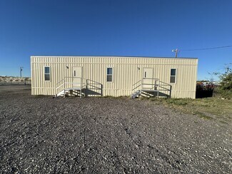 Plus de détails pour 1815 E Hicks Field Rd, Fort Worth, TX - Industriel/Logistique à louer