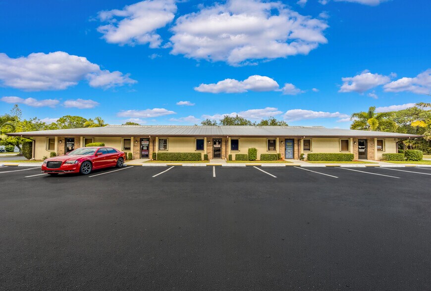 1803-1805 S 25th St, Fort Pierce, FL à vendre - Photo de l’immeuble – Image 3 sur 31