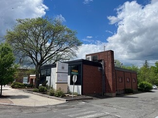 Plus de détails pour 1111 Main St, East Hartford, CT - Bureau à louer