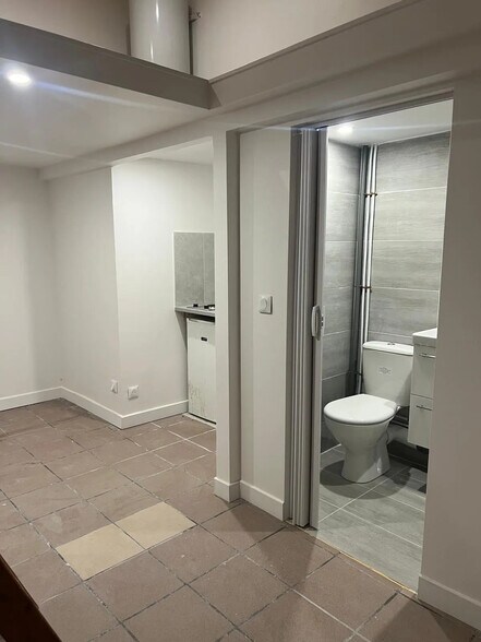 33 Rue André Joineau, Le Pré-Saint-Gervais à louer - Photo intérieure – Image 3 sur 4