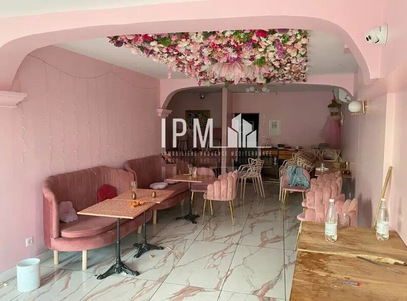 Local commercial dans Toulon à louer - Photo de l’immeuble – Image 2 sur 7