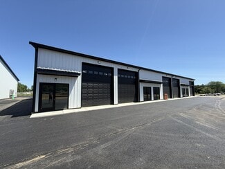 Plus de détails pour 699 Hopewell Dr, Heath, OH - Local d'activités à louer