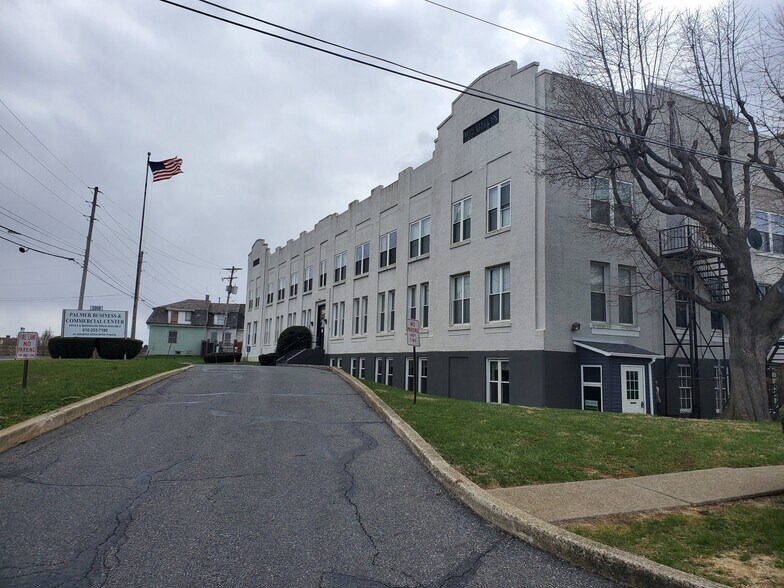 2906 William Penn Hwy, Easton, PA à louer - Photo de l’immeuble – Image 3 sur 7