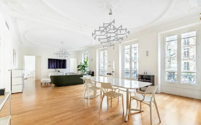 Plus de détails pour 109 Boulevard Haussmann, Paris - Bureau à louer