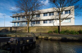 Plus de détails pour Oldham Rd, Rochdale - Coworking à louer