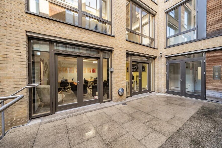 107 Drysdale St, Londres à louer - Photo de l’immeuble – Image 1 sur 13