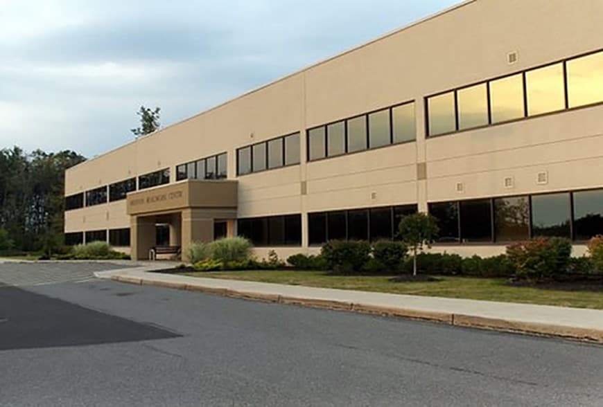 100 Community Dr, Tobyhanna, PA à louer - Photo de l’immeuble – Image 3 sur 26